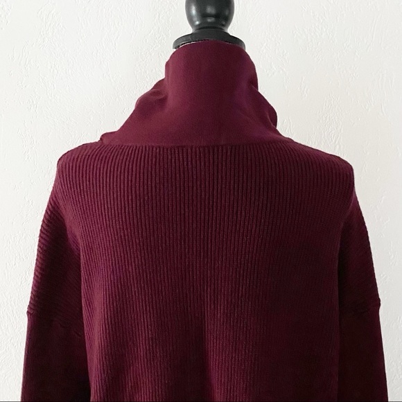 NWOT DEVOTION BY CYRUS Cowlneck Ribbed Tunic Sweater Sz Medium Burgundy Knit - Picture 8 of 10